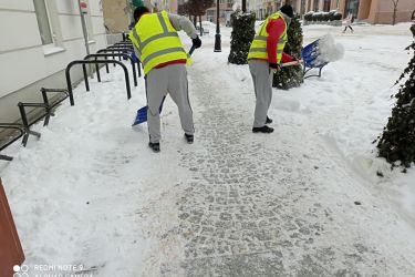 Osadzeni z oleśnickiego ZK pracowali dziś na rzecz mieszkańców